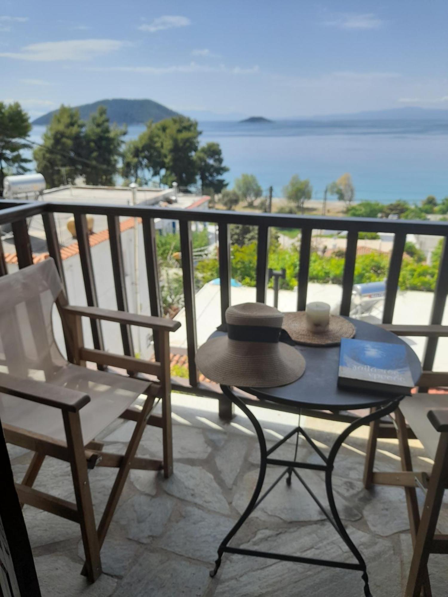 Lilian Beachfront Apartments Neo Klima Buitenkant foto