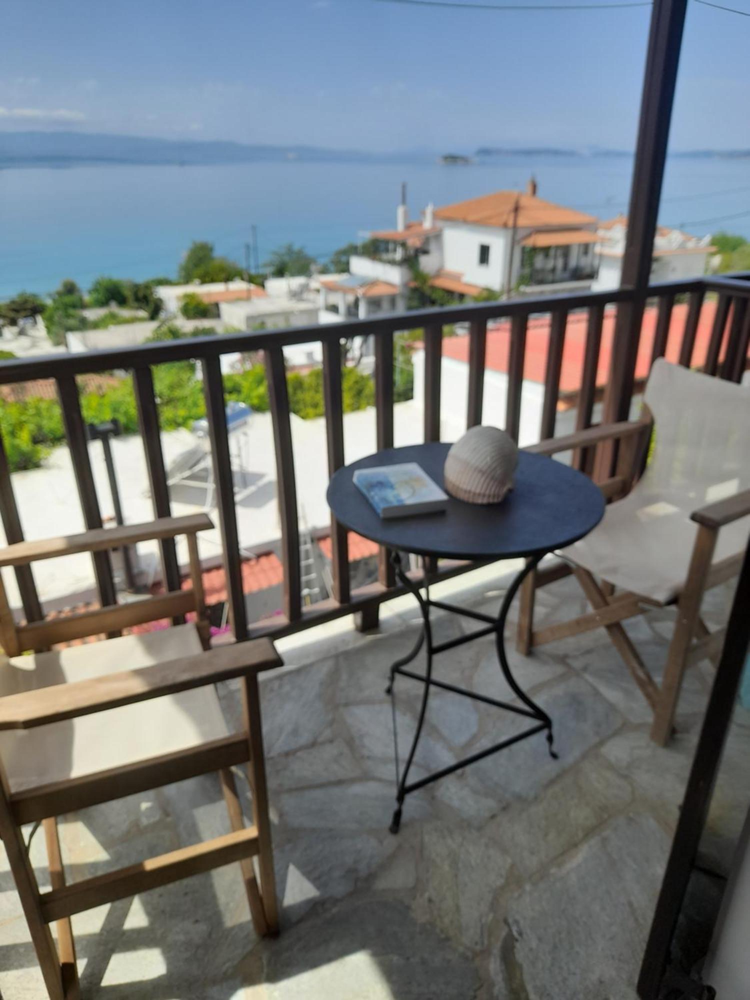 Lilian Beachfront Apartments Neo Klima Buitenkant foto