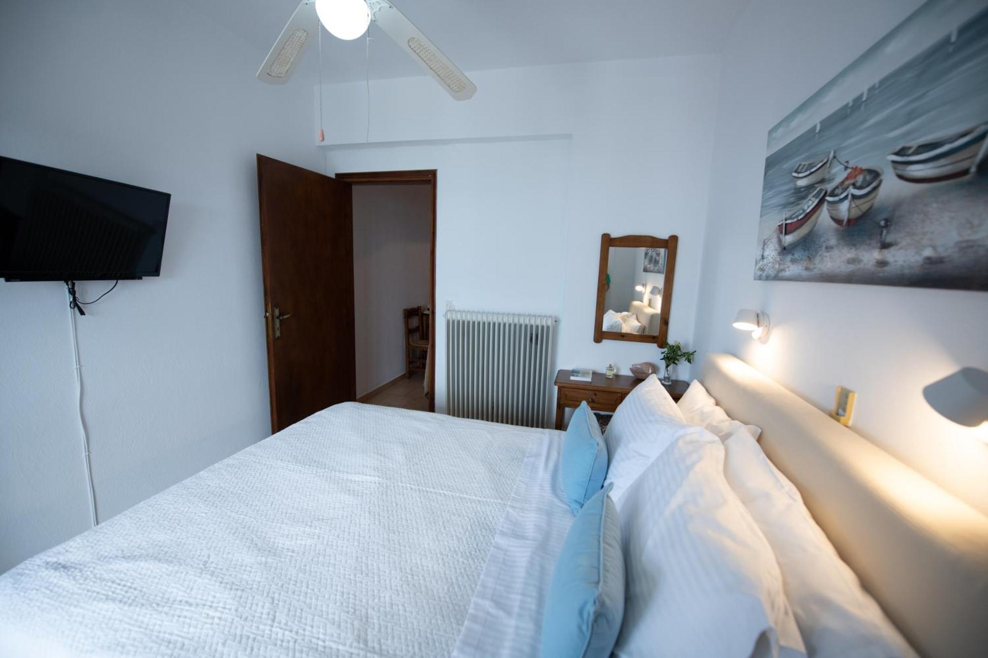 Lilian Beachfront Apartments Neo Klima Buitenkant foto
