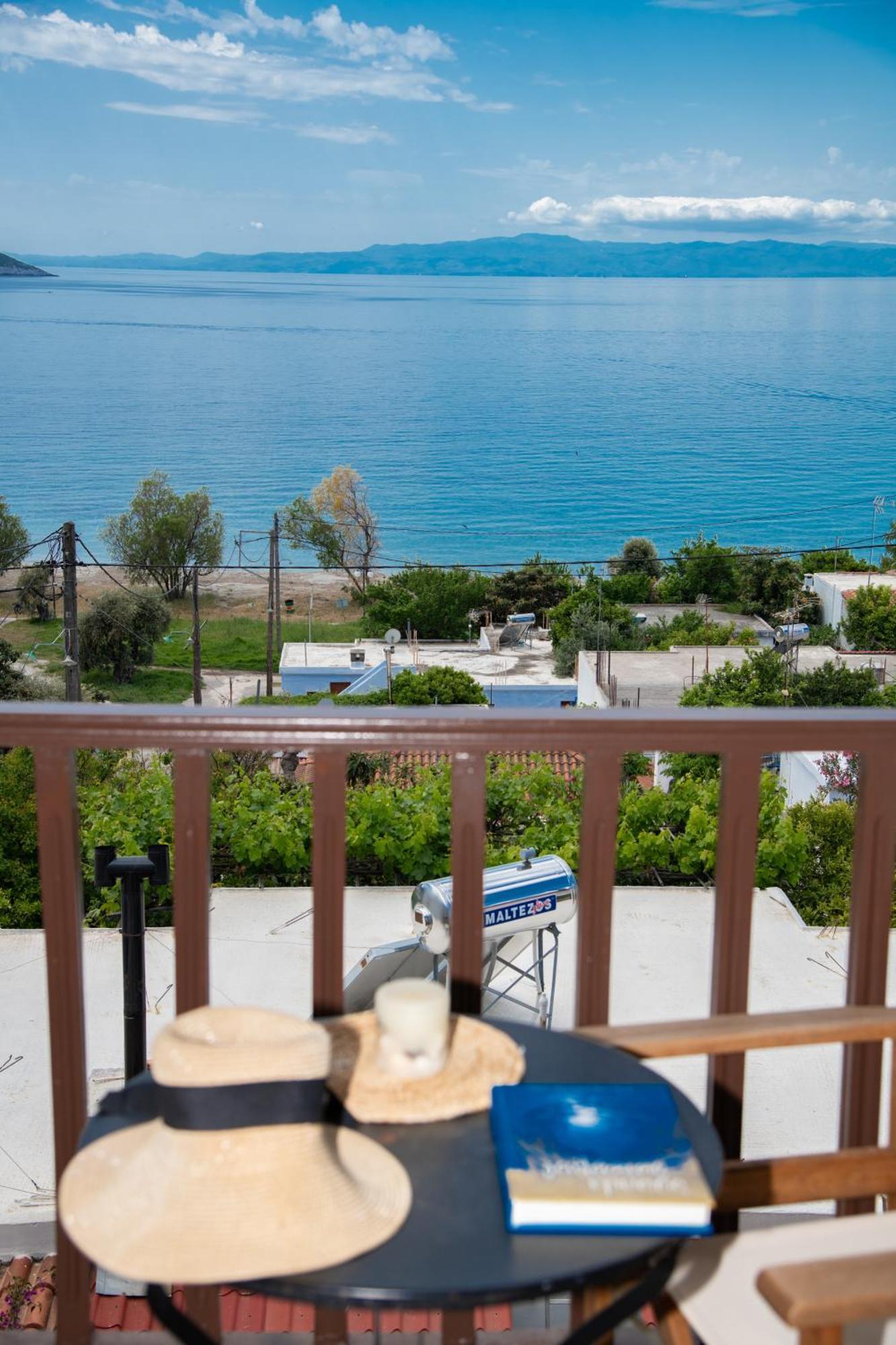 Lilian Beachfront Apartments Neo Klima Buitenkant foto