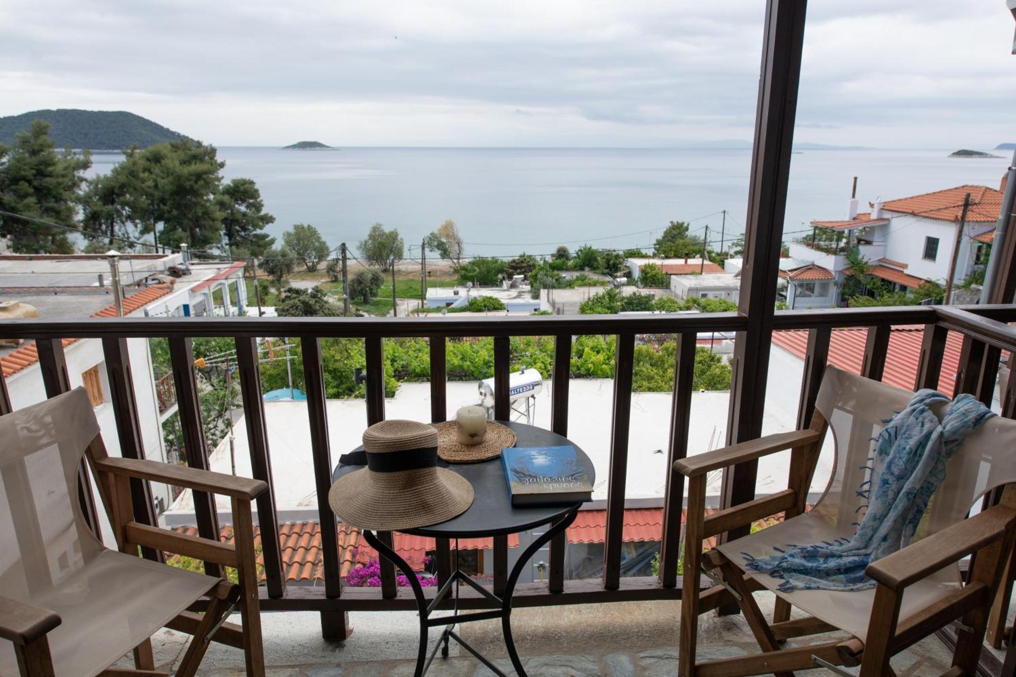 Lilian Beachfront Apartments Neo Klima Buitenkant foto